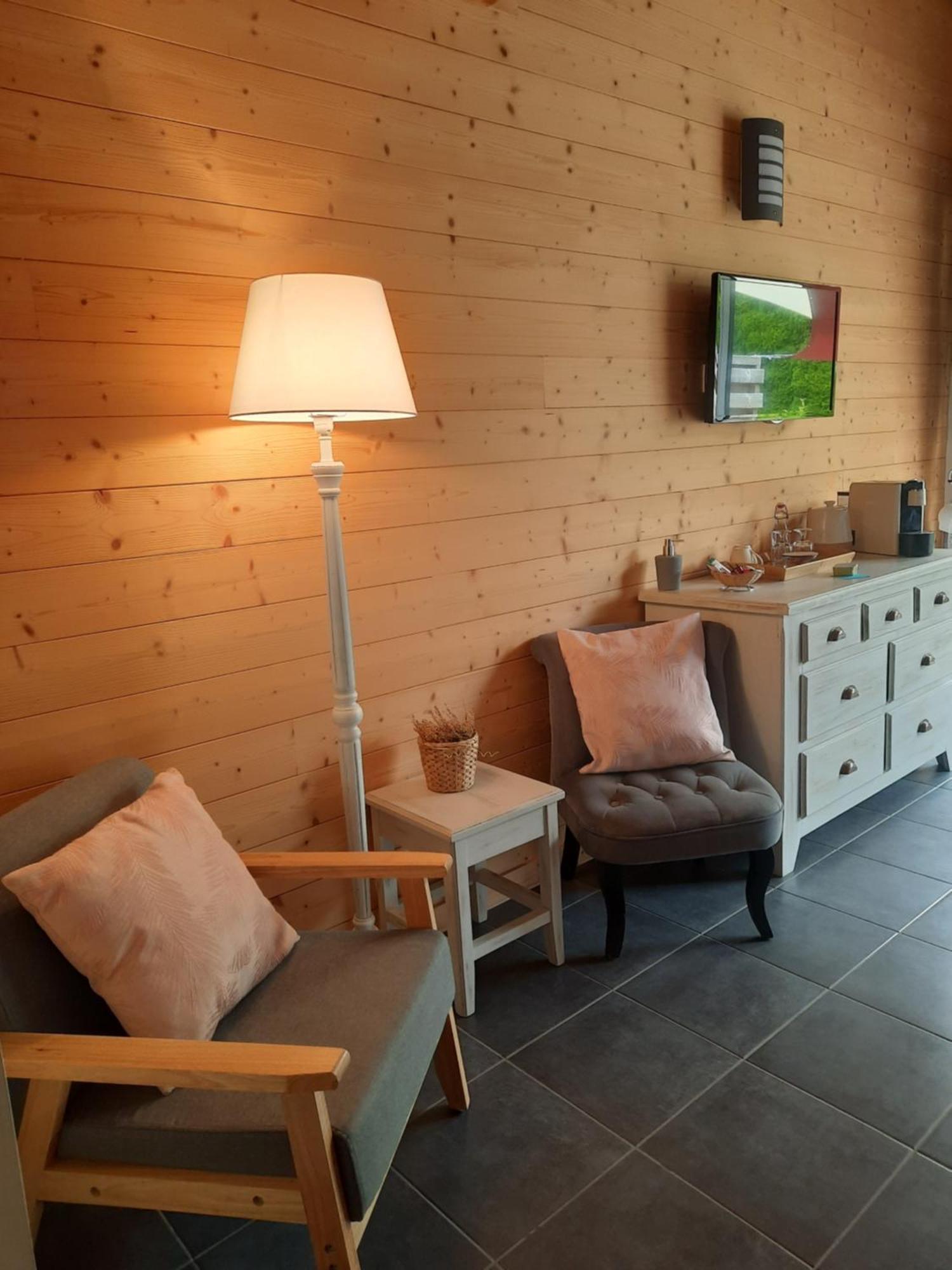 Au Coeur Des Lacs - Chambres D'Hotes Gerardmer Exterior photo