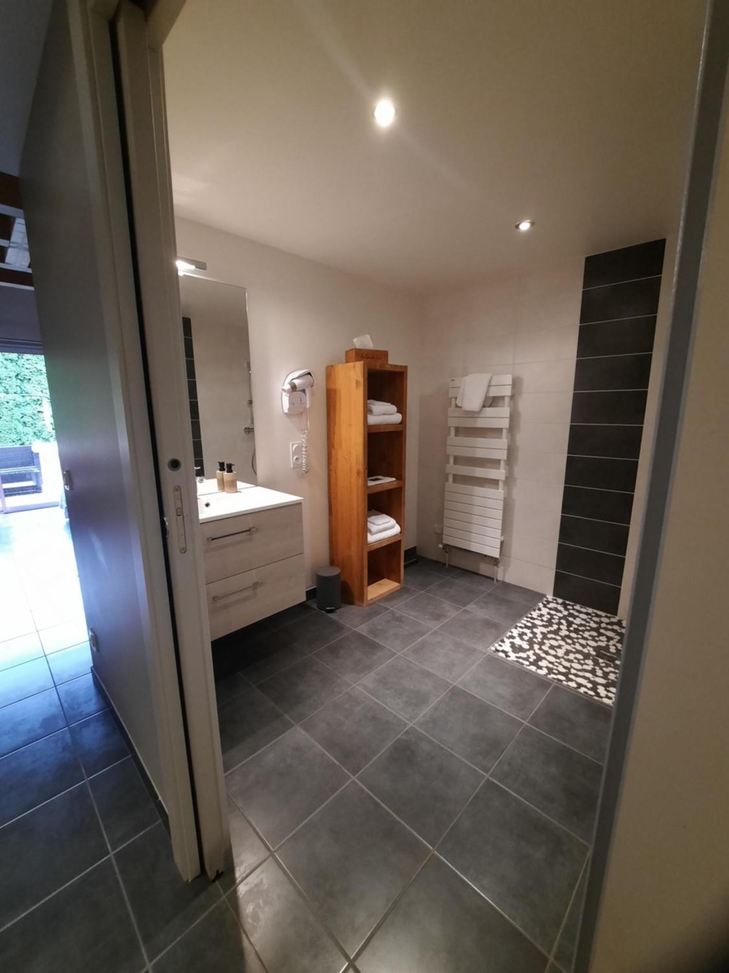 Au Coeur Des Lacs - Chambres D'Hotes Gerardmer Room photo