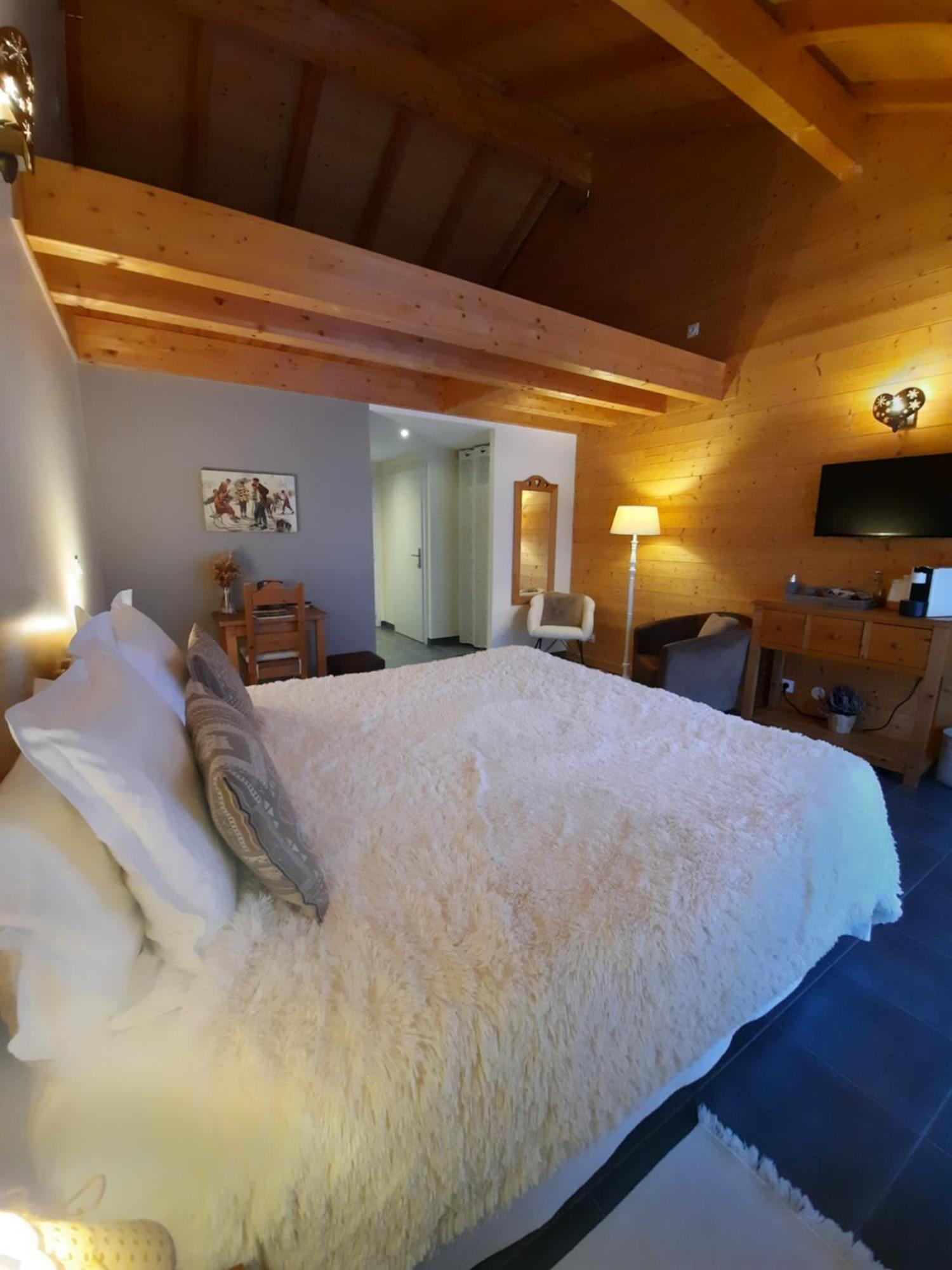 Au Coeur Des Lacs - Chambres D'Hotes Gerardmer Exterior photo